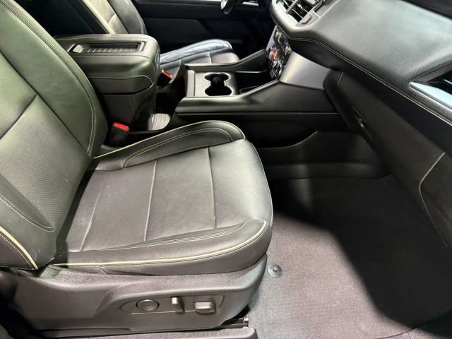 Used 2021 GMC Yukon SLT w/ SLT Premium Package RWD image 28