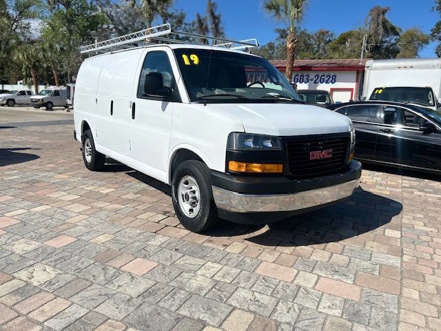 Used 2019 GMC Savana 2500 w/ Driver Convenience Package RWD image 8