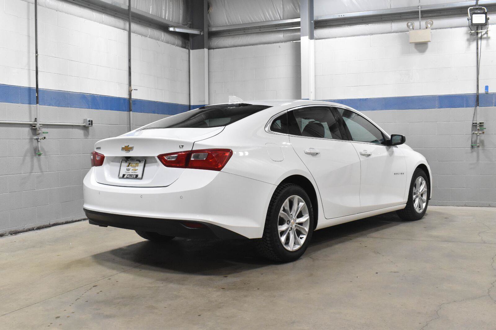 Used 2024 Chevrolet Malibu LT FWD image 26