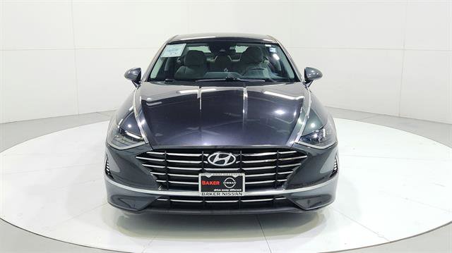 Used 2022 Hyundai Sonata SE image 2