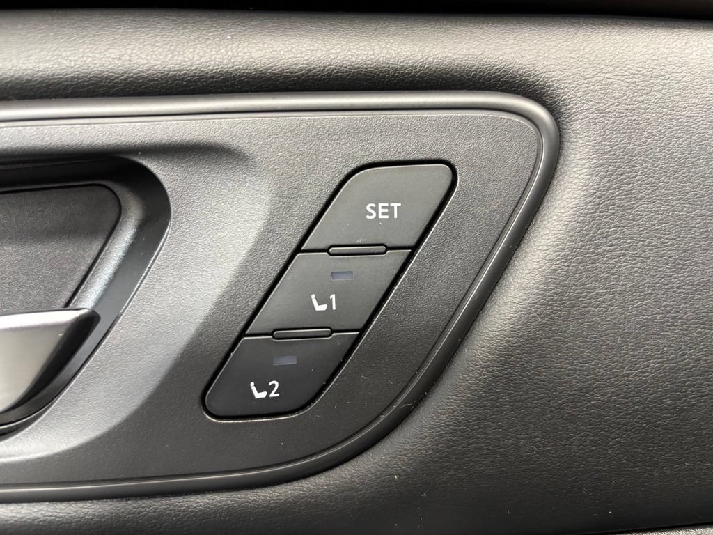 Used 2023 Nissan Rogue SL w/ SL Premium Package AWD/4WD image 26