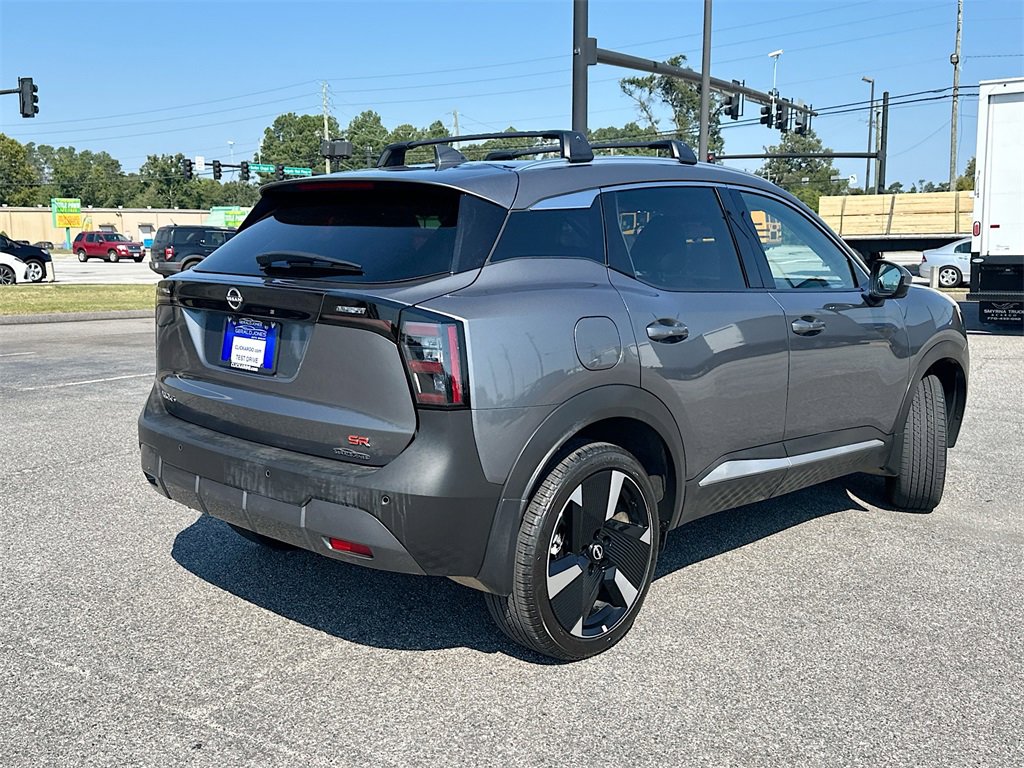 Used 2025 Nissan Kicks SR image 7