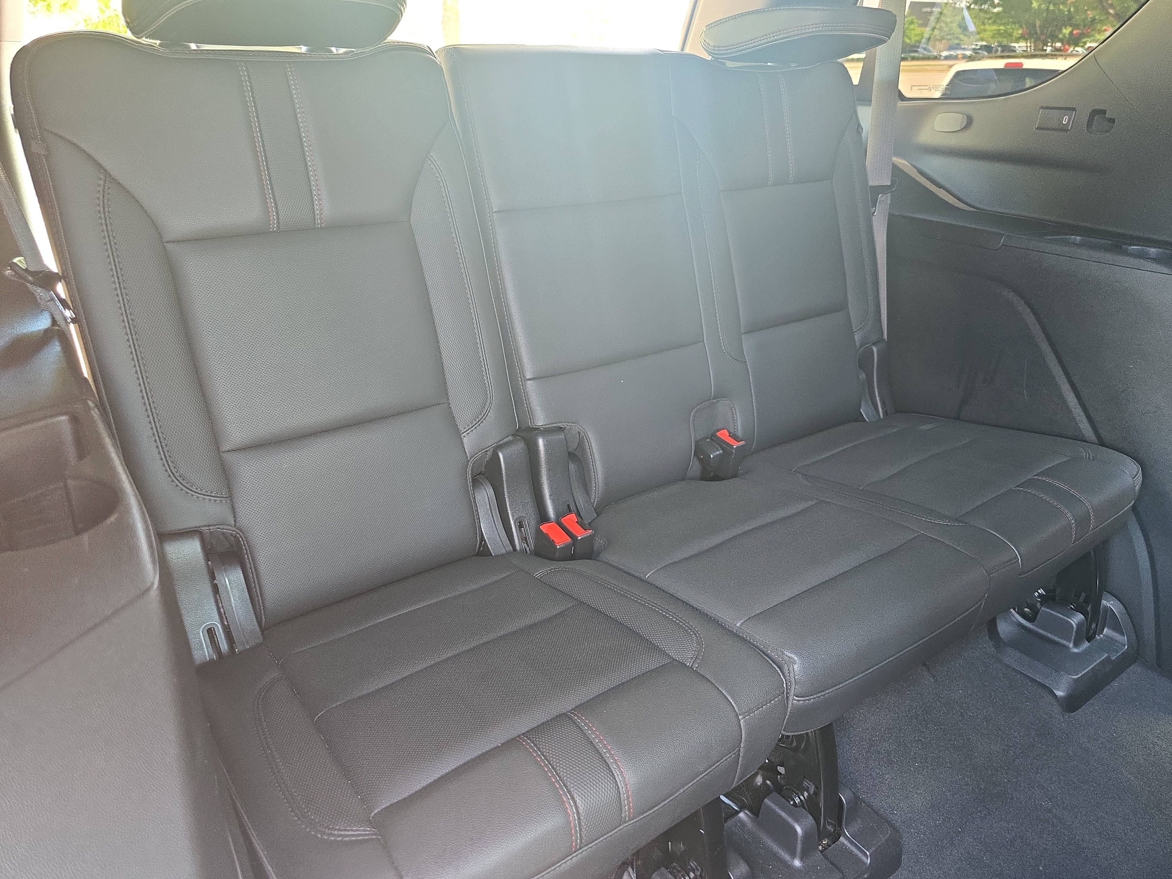 Used 2021 Chevrolet Tahoe RST AWD/4WD image 13