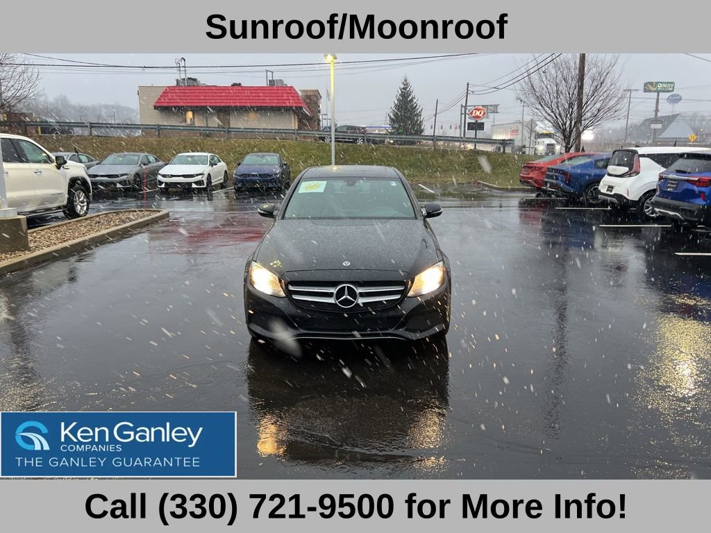 Used 2018 Mercedes-Benz C 300 4MATIC Sedan image 4