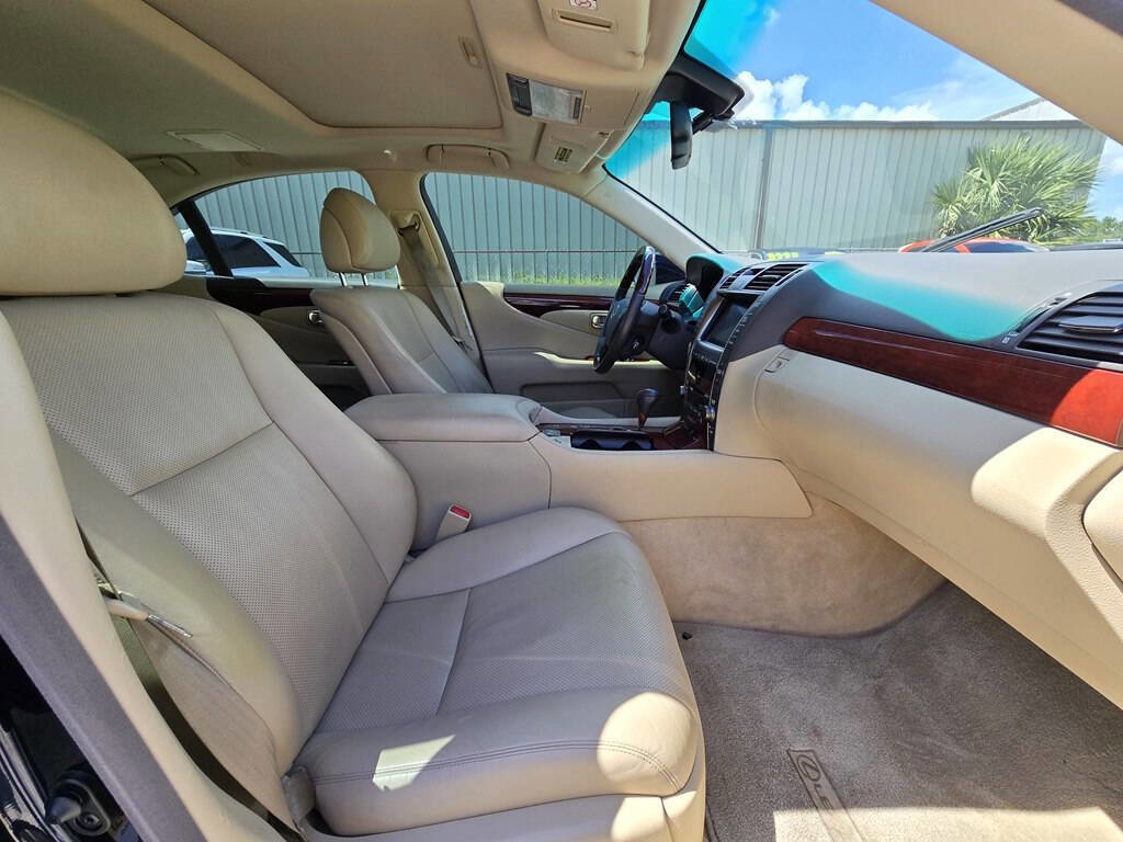 Used 2007 Lexus LS 460 image 12