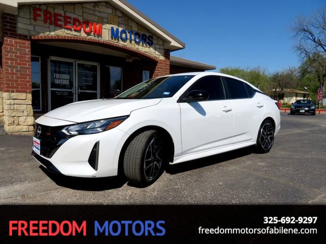 Used 2024 Nissan Sentra SR image 1