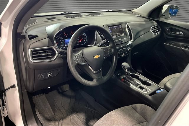 Used 2023 Chevrolet Equinox LT w/ LPO, Floor Liner Package AWD/4WD image 15
