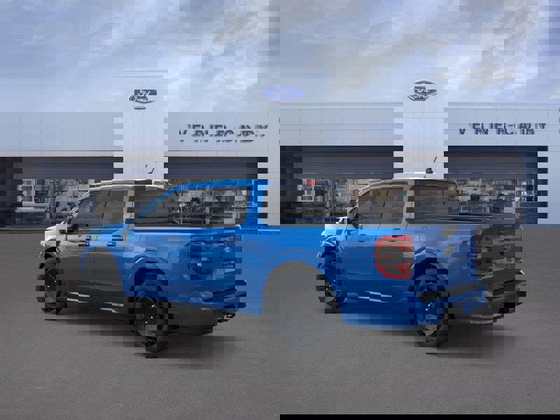 New 2025 Ford Maverick Lobo image 4