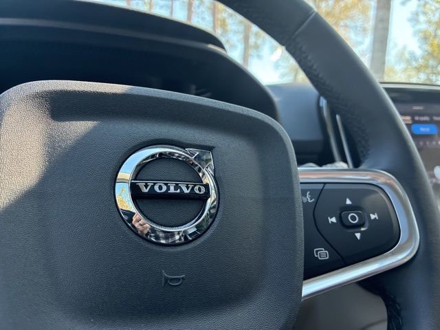 New 2026 Volvo XC40 B5 Plus w/ Protection Package Premier AWD/4WD image 29