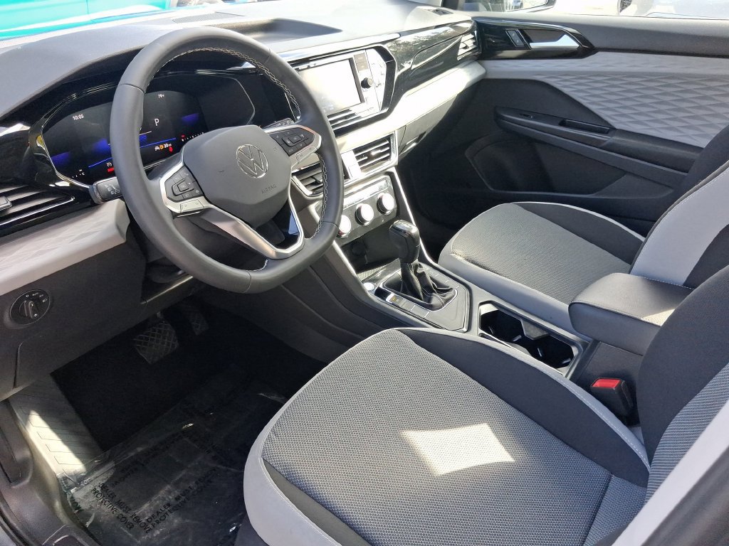 Certified 2023 Volkswagen Taos S FWD image 15
