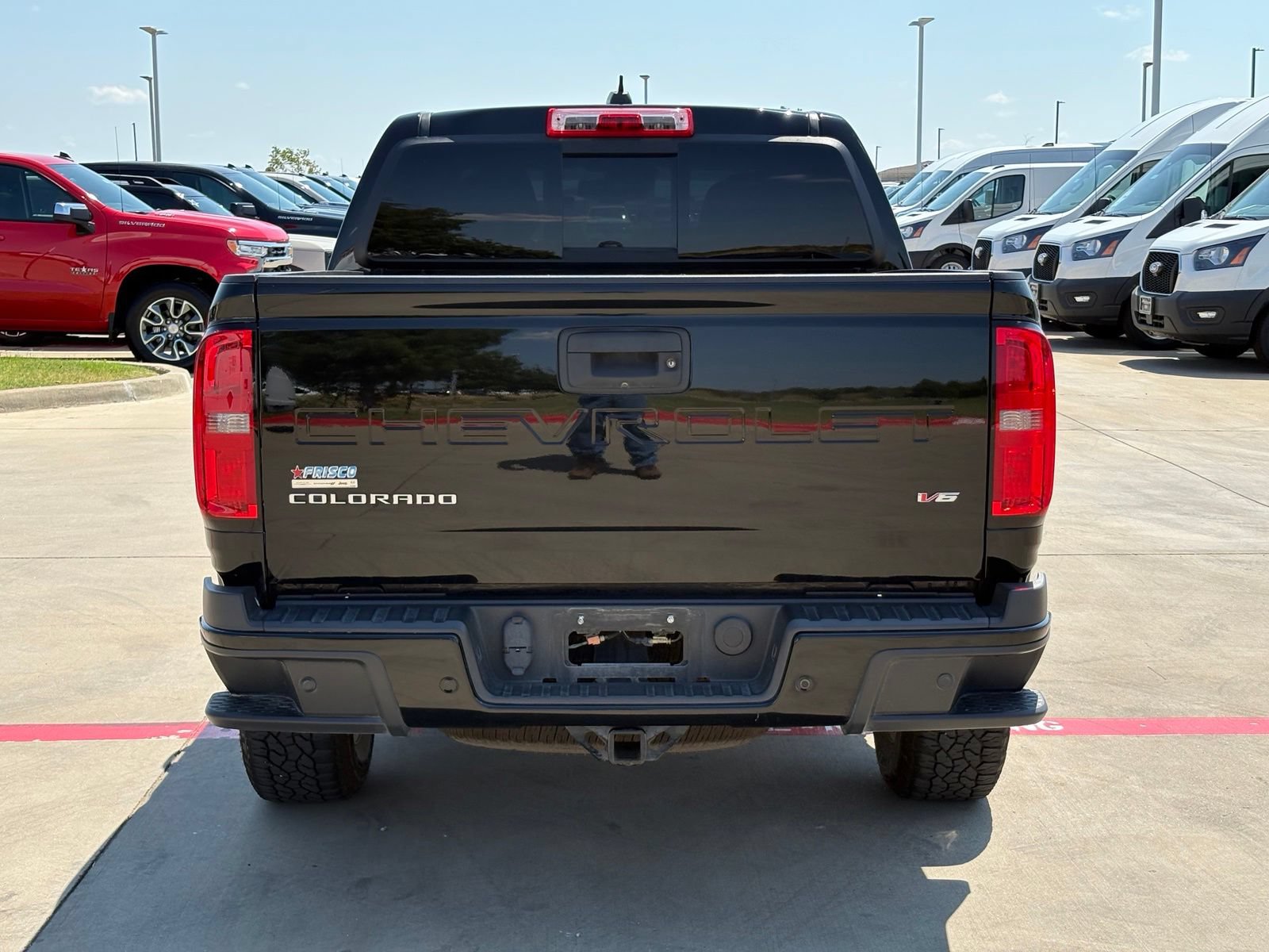 Used 2021 Chevrolet Colorado Z71 w/ Z71 Midnight Edition AWD/4WD image 6