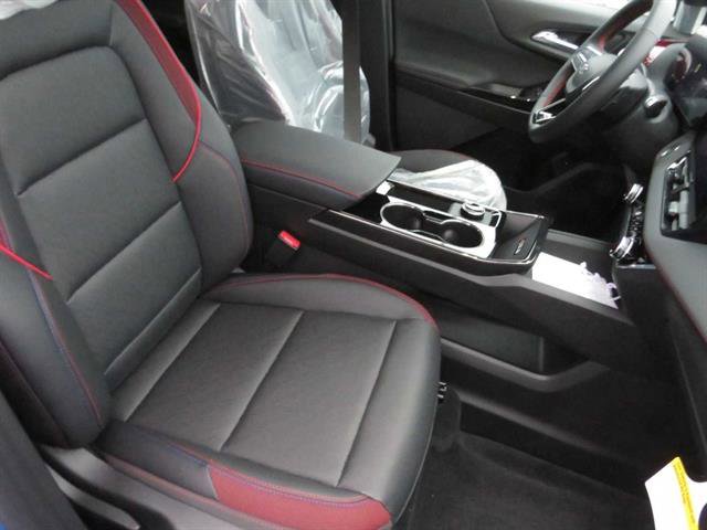 Used 2025 Chevrolet Equinox RS image 13