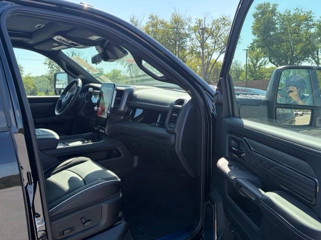 New 2026 RAM 3500 Limited AWD/4WD image 26