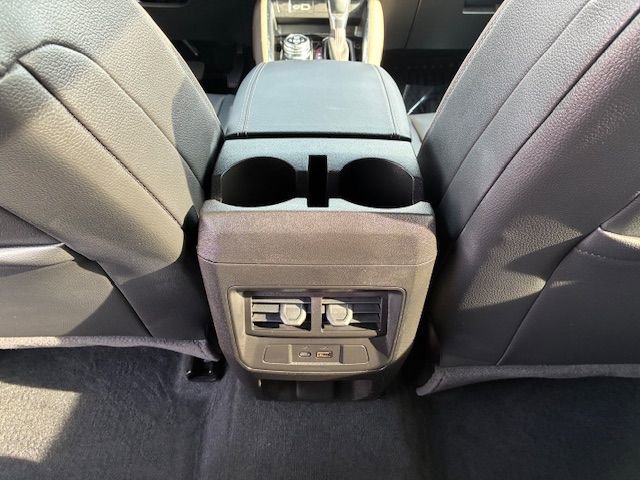 Used 2025 GMC Canyon Denali image 20