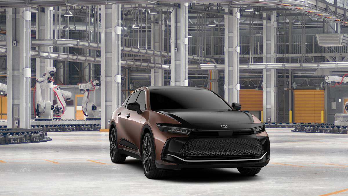 New 2026 Toyota Crown Platinum image 18