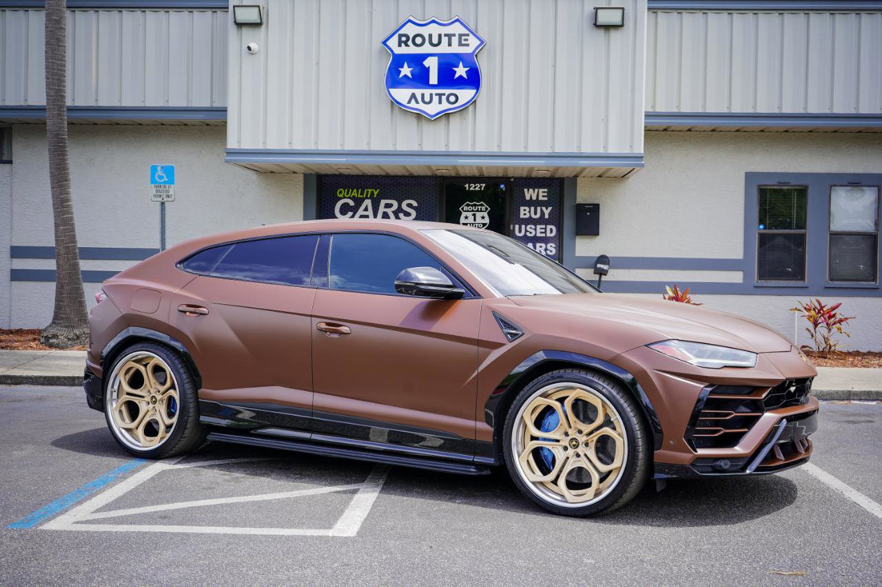 Used 2019 Lamborghini Urus S AWD/4WD image 4