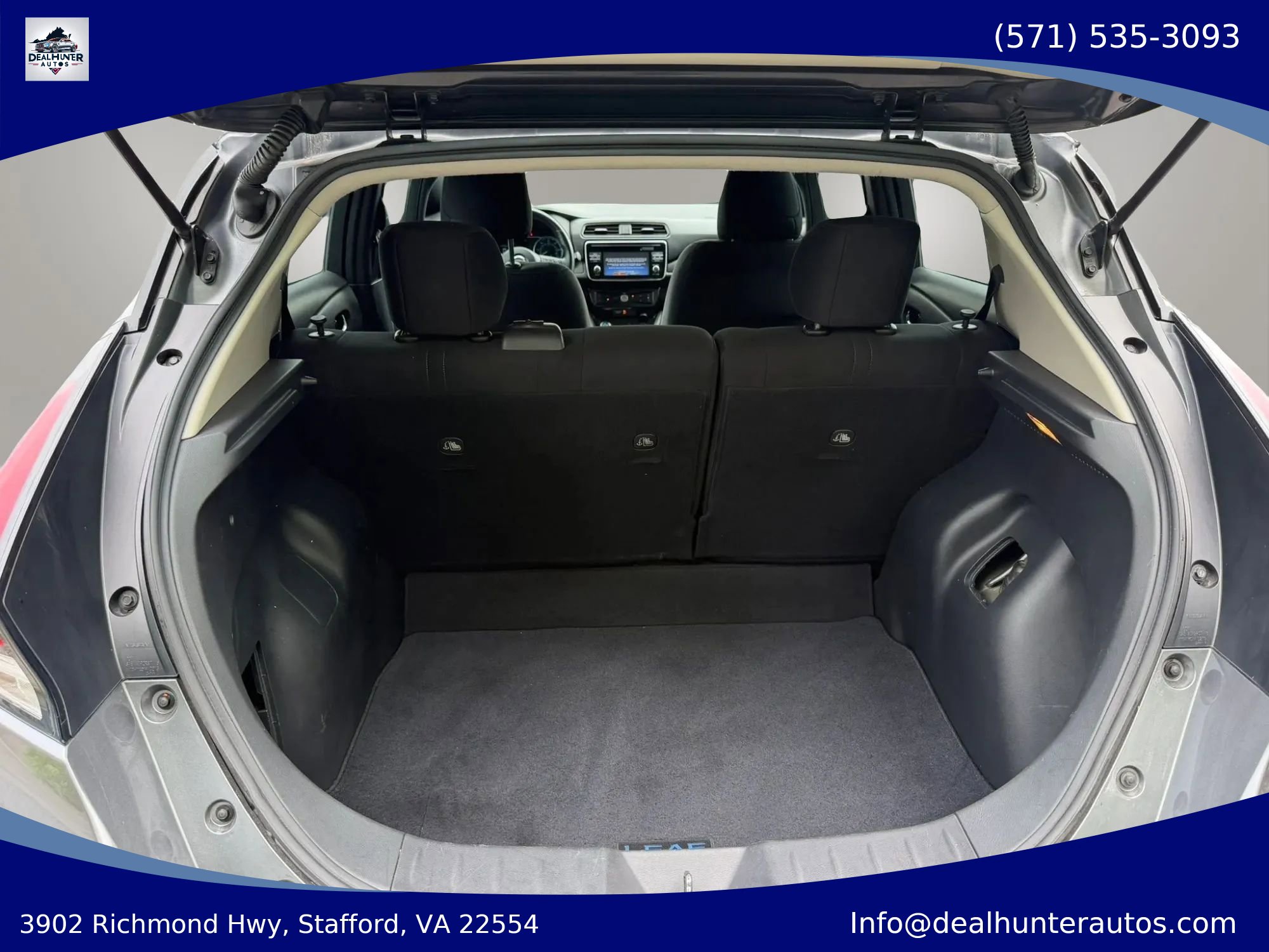 Used 2018 Nissan Leaf SV w/ SV Technology Package FWD image 17
