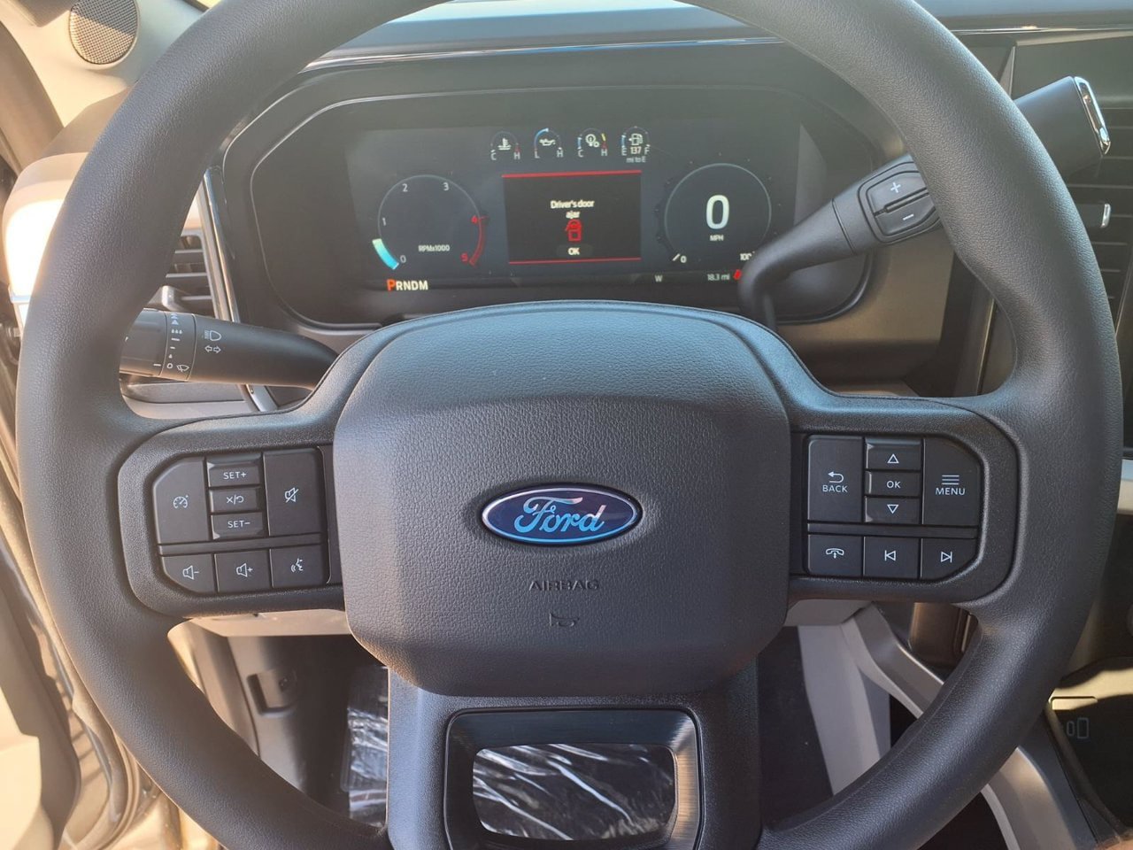 New 2027 Ford F350 XLT w/ XLT Premium Package AWD/4WD image 18
