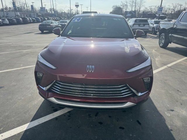 Certified 2024 Buick Envista Preferred w/ Convenience I Package image 2