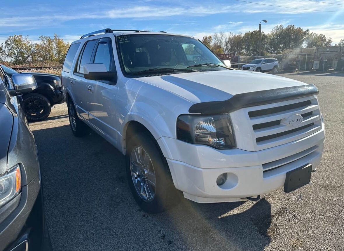 Used 2010 Ford Expedition Limited image 4