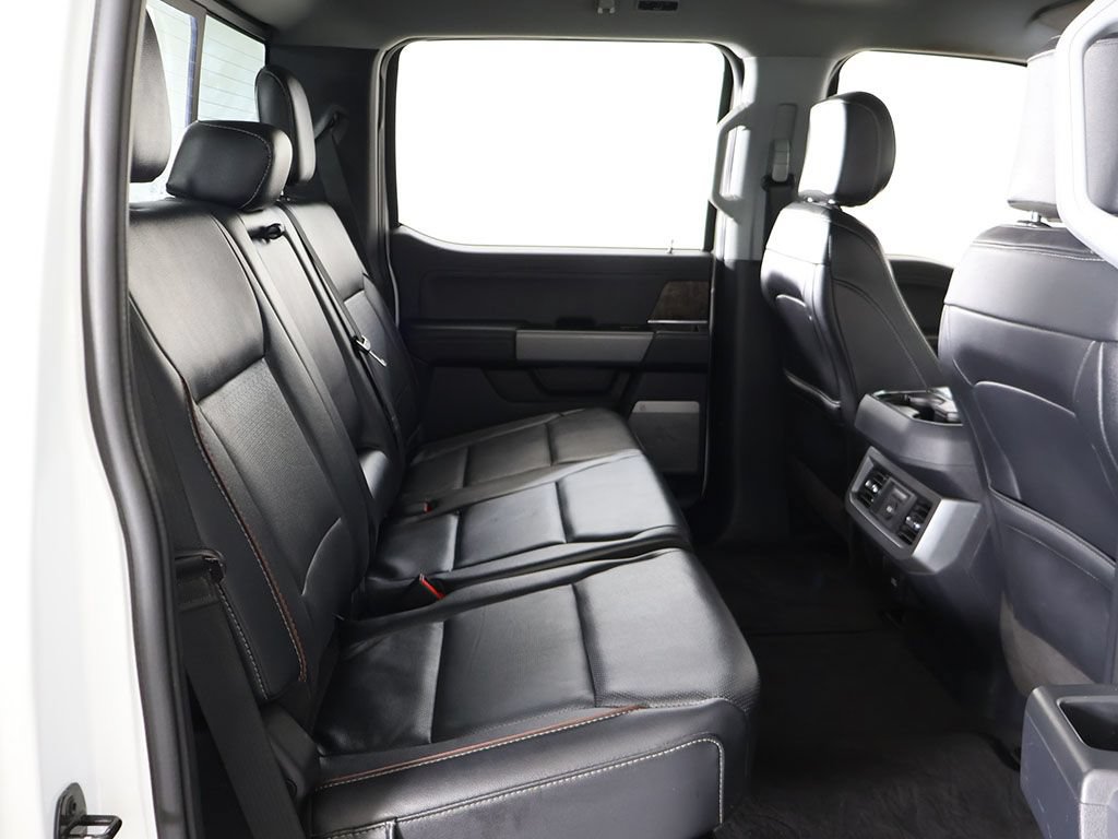 Used 2023 Ford F450 Lariat w/ Lariat Ultimate Package AWD/4WD image 40