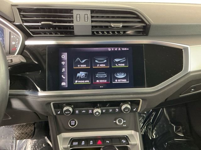 Used 2022 Audi Q3 2.0T Premium Plus w/ Premium Plus Package image 17