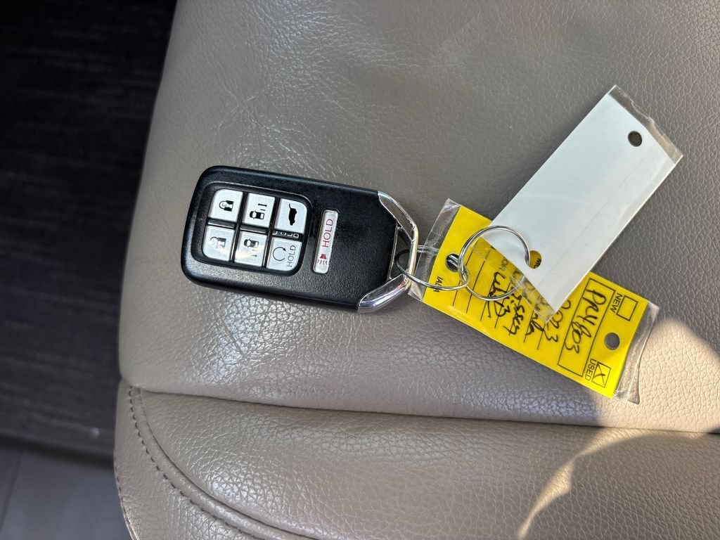 Certified 2023 Honda Odyssey Touring image 31
