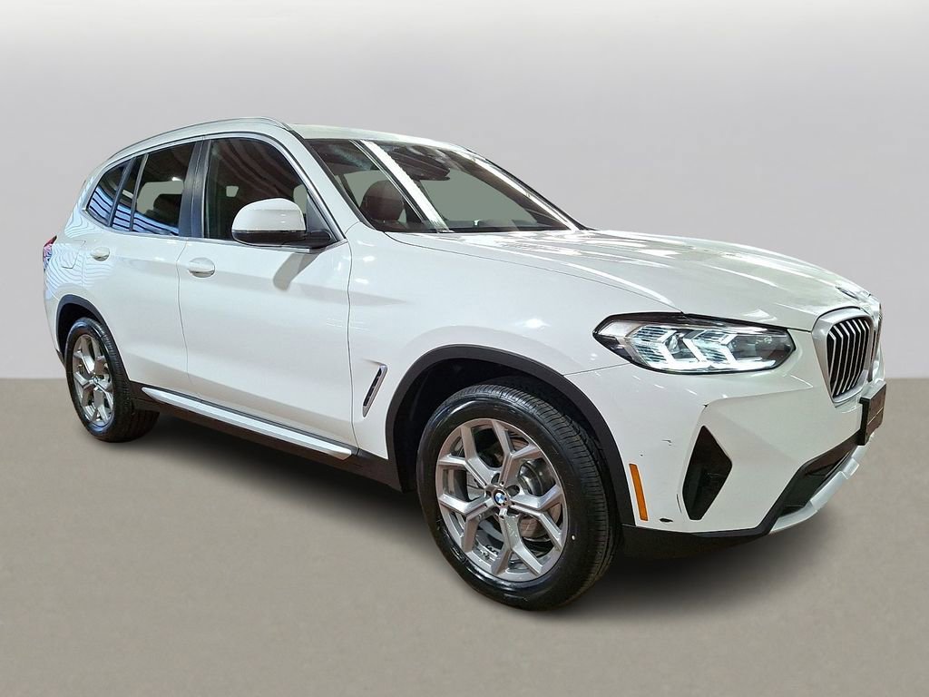 Certified 2023 BMW X3 xDrive30i w/ Premium Package AWD/4WD image 3