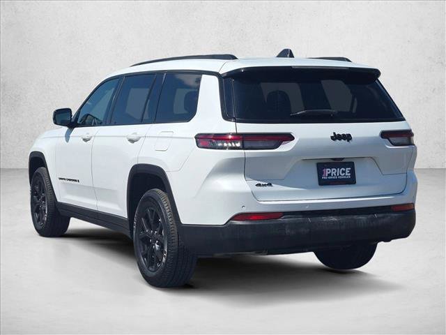 Used 2024 Jeep Grand Cherokee L Altitude AWD/4WD image 8
