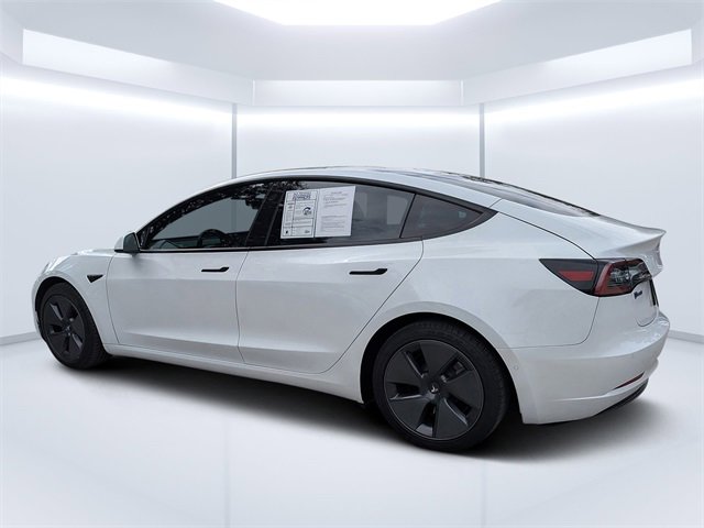 Used 2021 Tesla Model 3 Standard Range Plus image 5