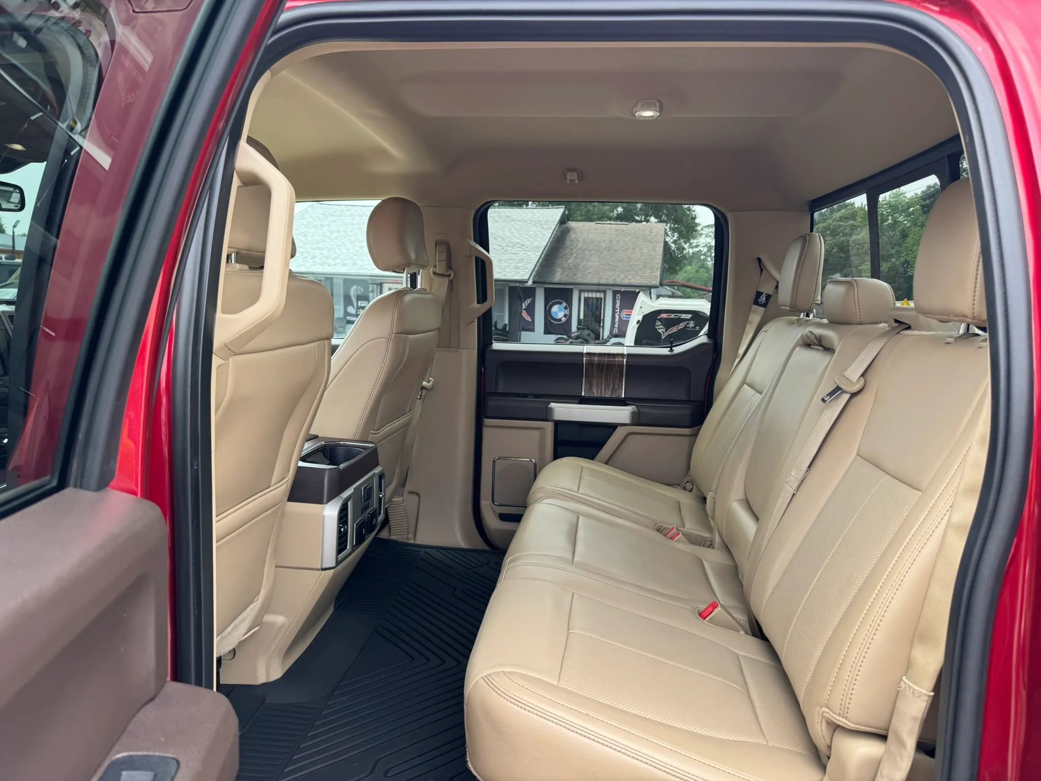 Used 2019 Ford F150 Lariat w/ Equipment Group 502A Luxury RWD image 27