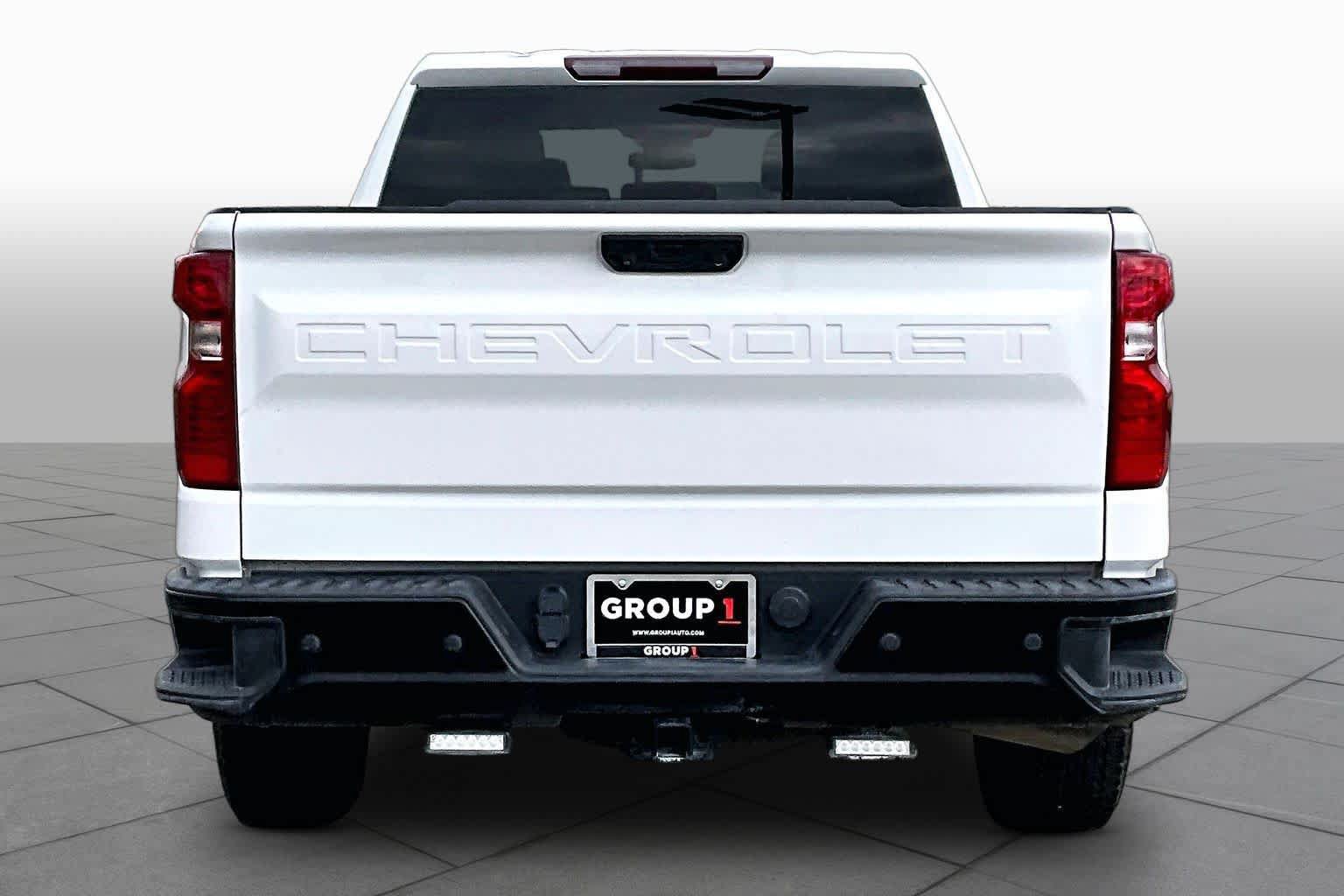 Used 2023 Chevrolet Silverado 1500 W/T w/ WT Value Package AWD/4WD image 5