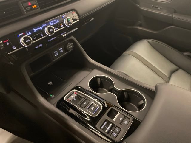 Certified 2025 Honda Pilot EX-L image 13