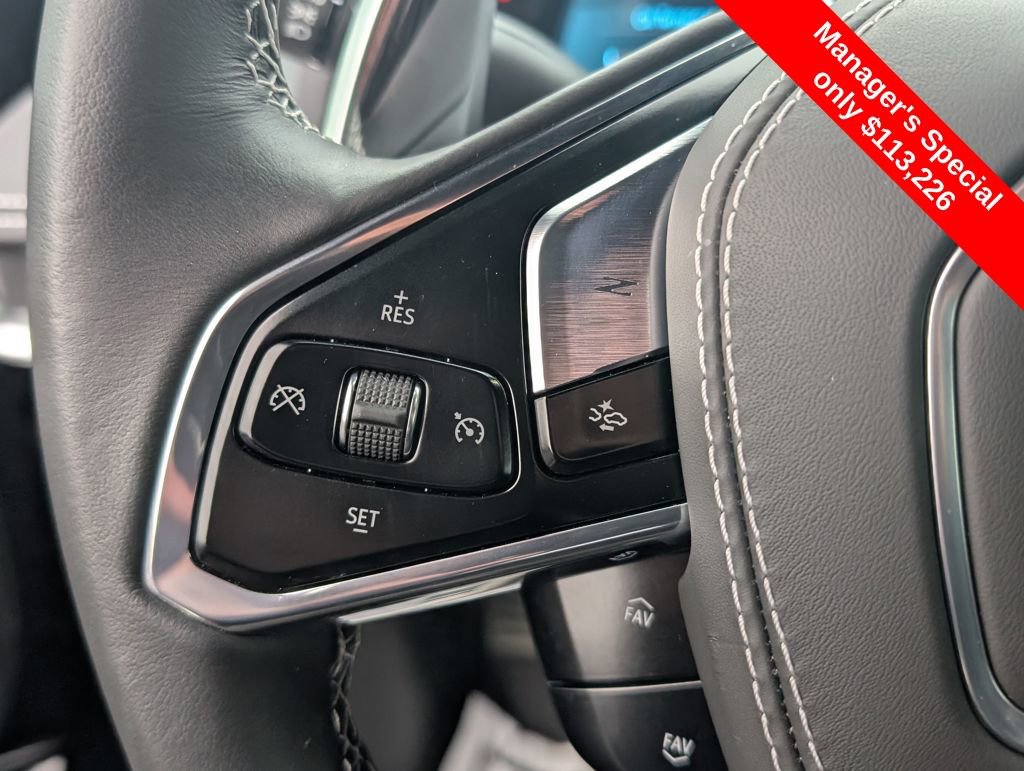 Used 2025 Chevrolet Corvette Z06 image 15