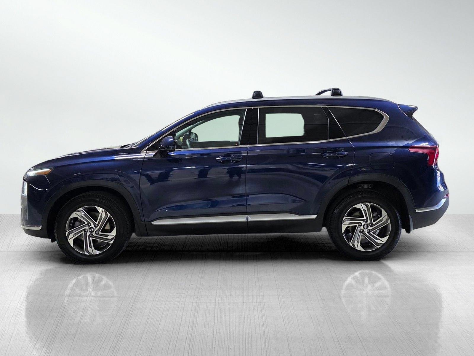 Used 2022 Hyundai Santa Fe SEL FWD image 4
