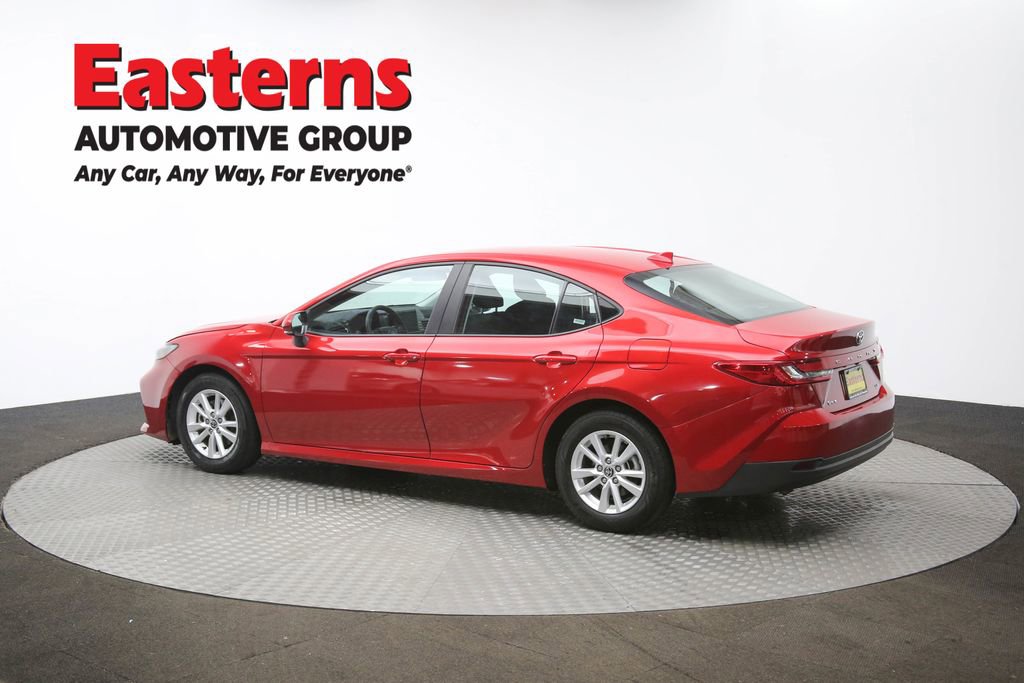 Used 2025 Toyota Camry LE image 62