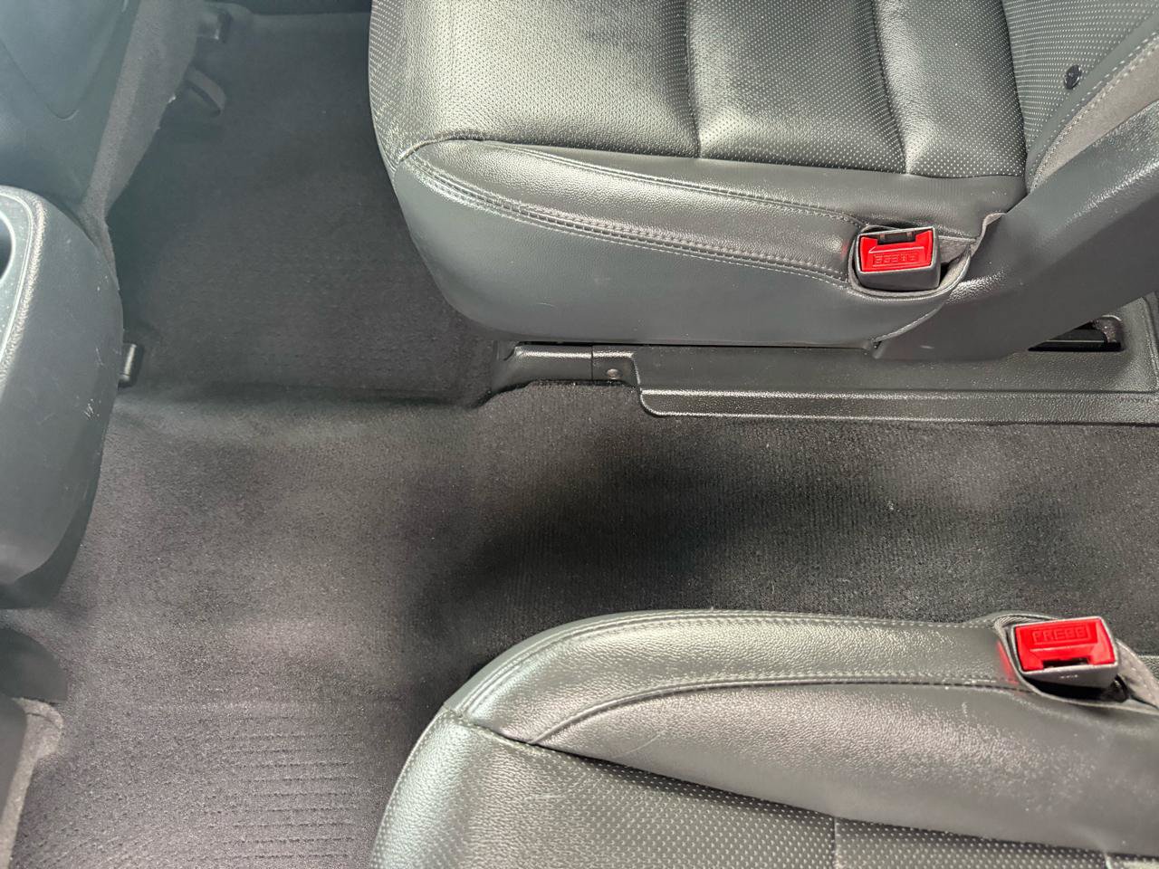 Used 2018 Hyundai Santa Fe Limited AWD/4WD image 43