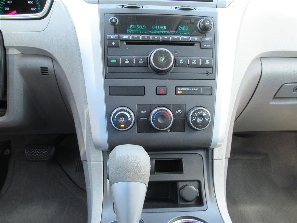 Used 2012 Chevrolet Traverse LS FWD image 24