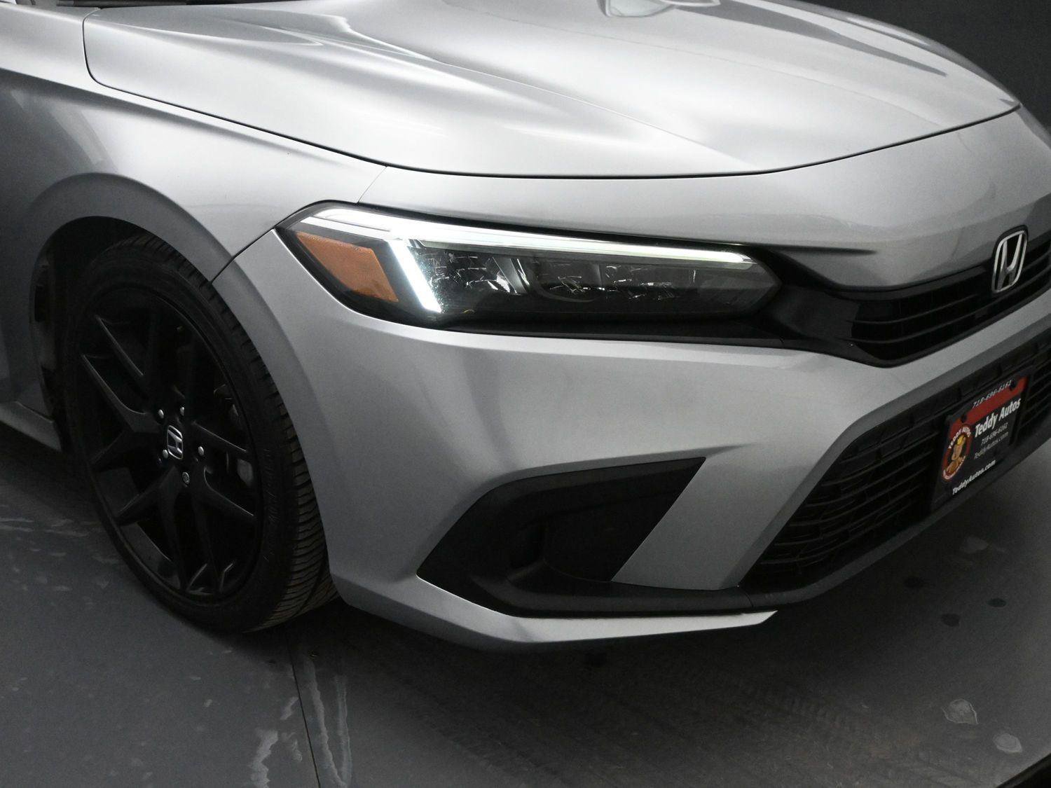 Used 2022 Honda Civic Sport image 16