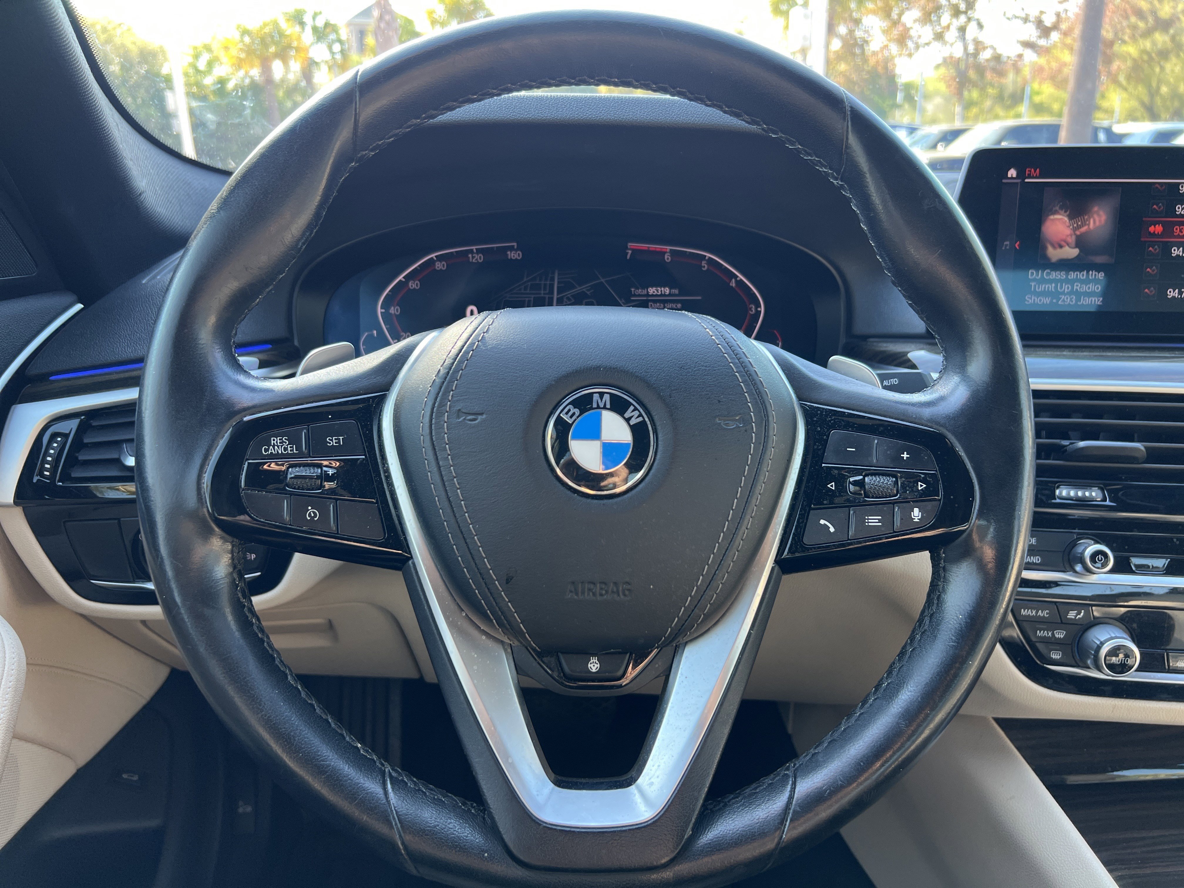 Used 2020 BMW 530i xDrive image 18