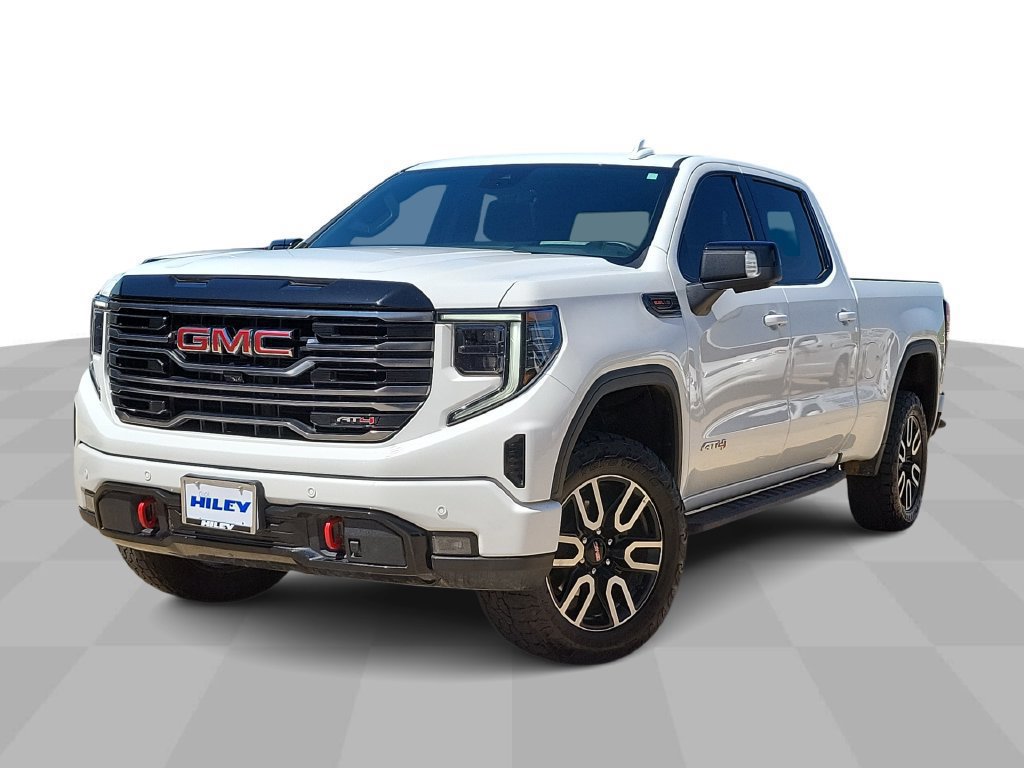 Used 2025 GMC Sierra 1500 AT4 w/ AT4 Premium Package AWD/4WD image 4