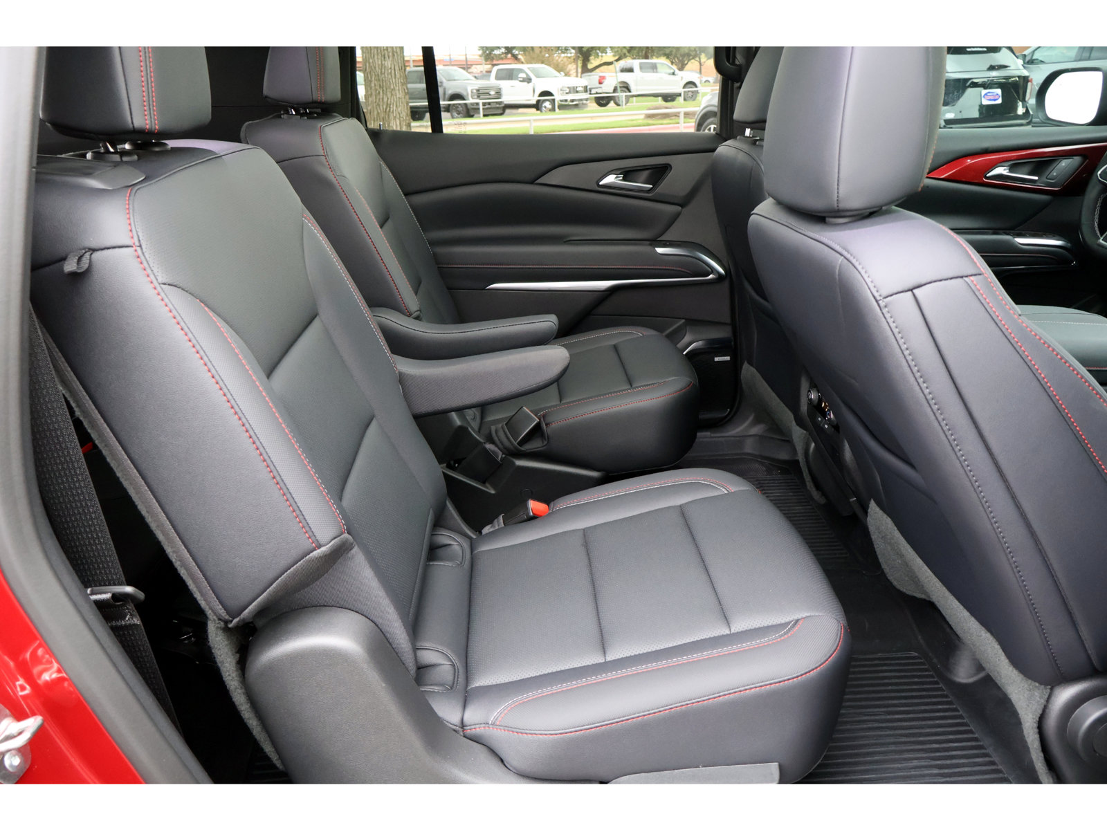 Used 2026 Chevrolet Traverse Z71 w/ Enhanced Driving Package AWD/4WD image 21