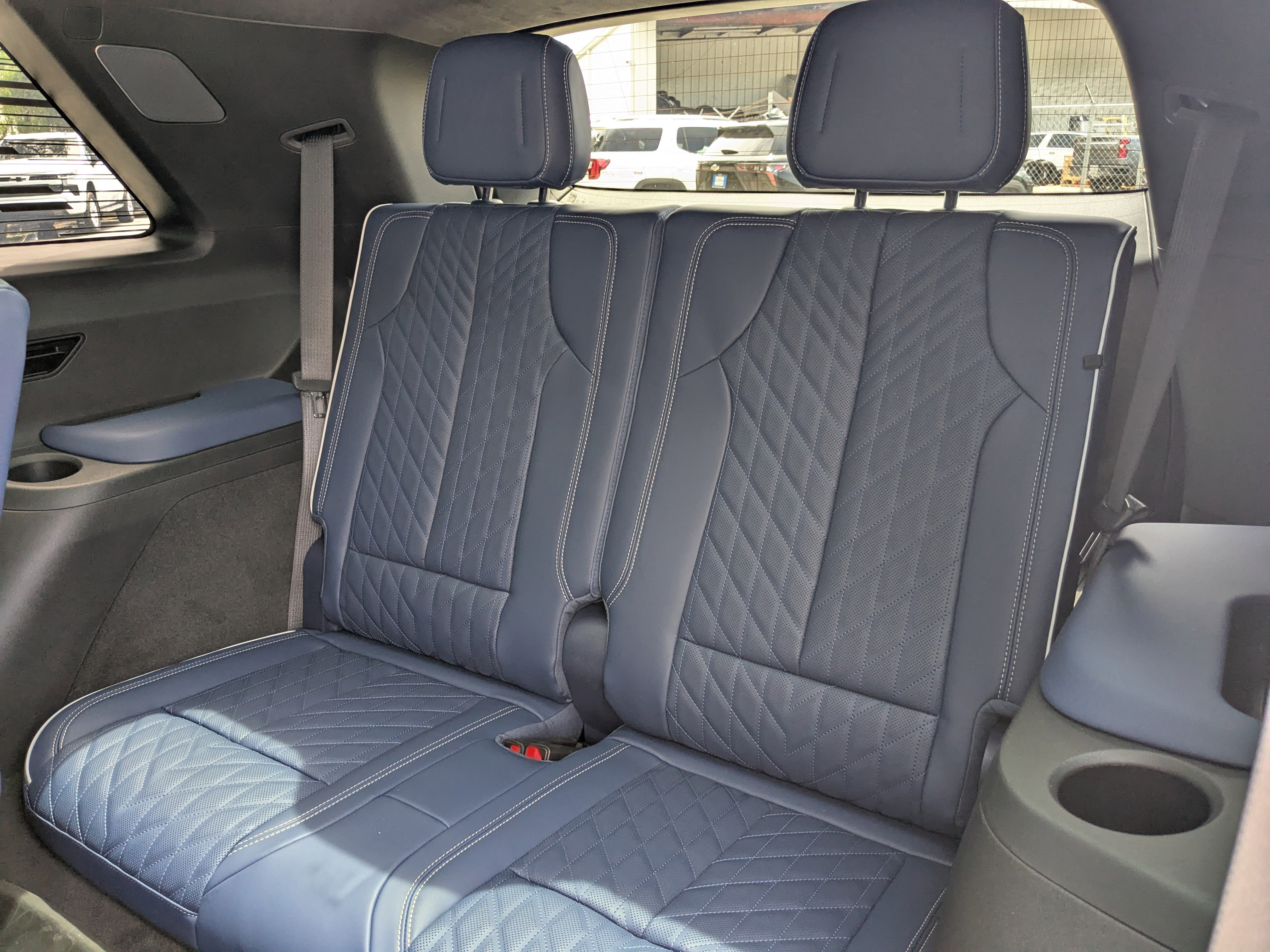 New 2026 Cadillac Vistiq Premium Luxury w/ LPO, Floor Liner Package image 29