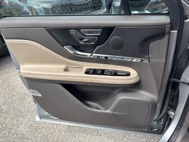 Used 2024 Lincoln Corsair Reserve FWD image 22