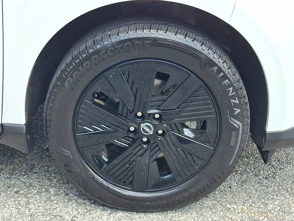 Certified 2025 Nissan Murano SV AWD/4WD image 9