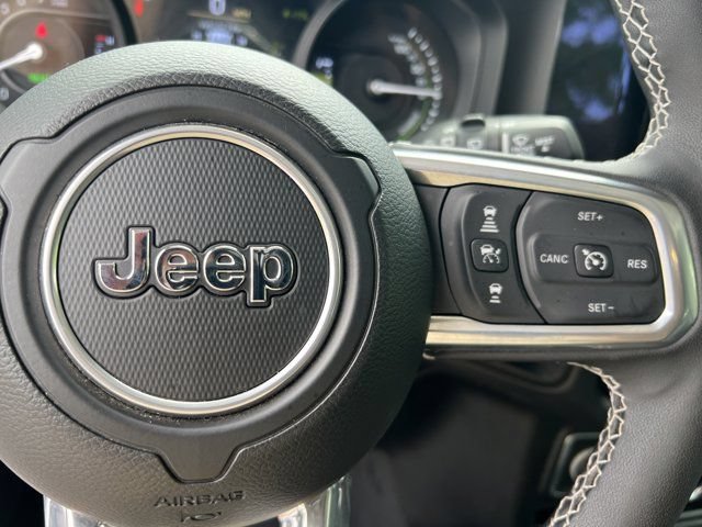 Certified 2025 Jeep Wrangler Unlimited Sahara w/ Safety Group AWD/4WD image 29
