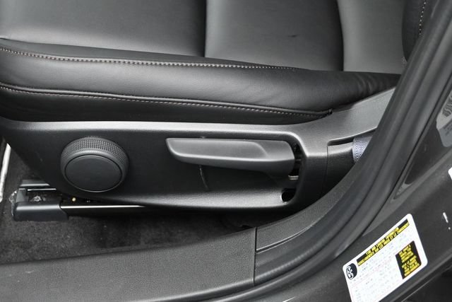 Certified 2025 MAZDA MAZDA3 s Sport FWD image 15