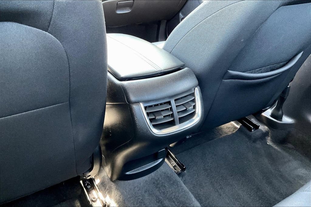 Used 2025 Chevrolet Malibu LT FWD image 13