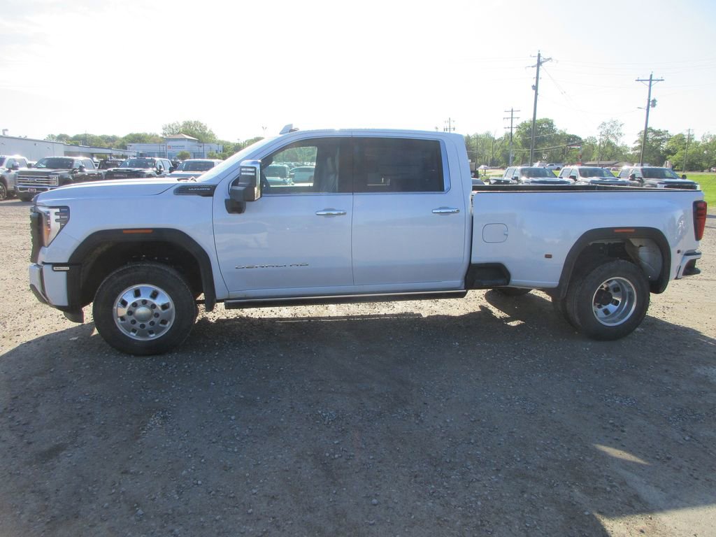 New 2026 GMC Sierra 3500 Denali Ultimate AWD/4WD image 10