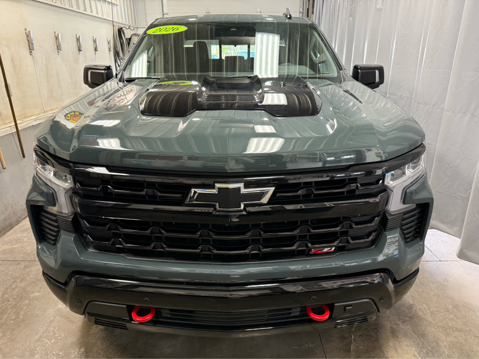 Used 2026 Chevrolet Silverado 1500 LT Trail Boss w/ LT Trail Boss Premium Package image 2